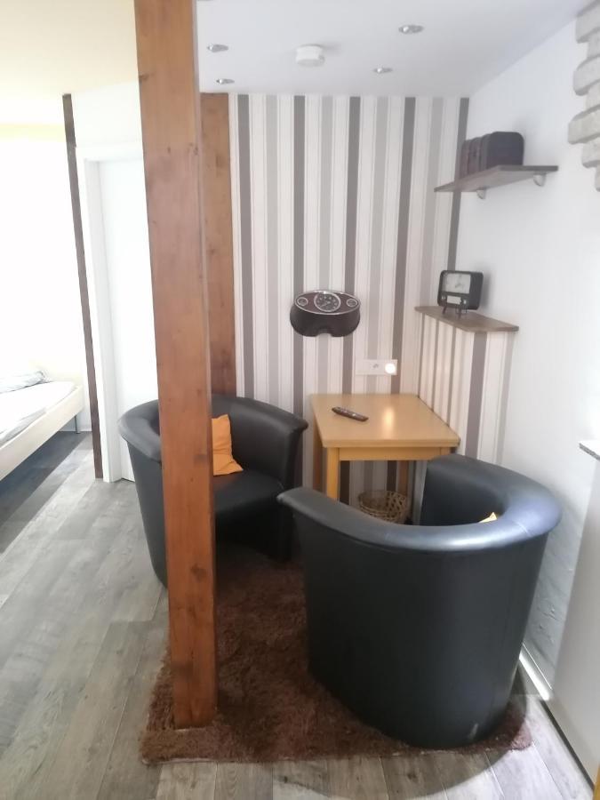 Tinas Ferienwohnung Hohendodeleben Eksteriør billede